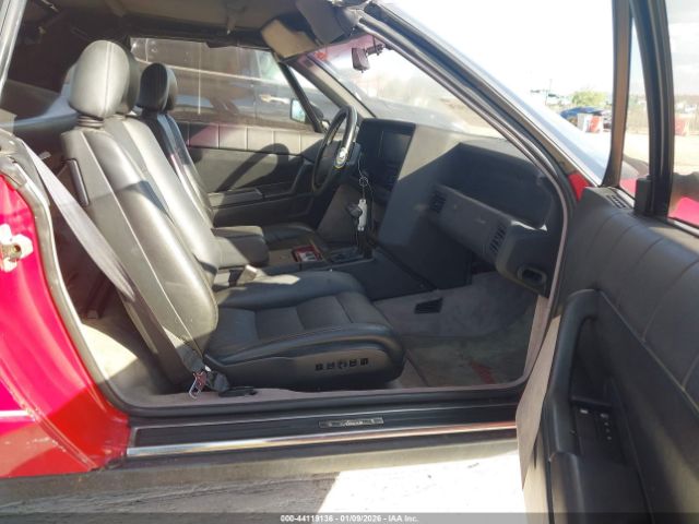 Cadillac Allante Image 2