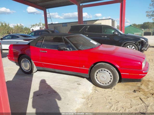 Cadillac Allante Image 13