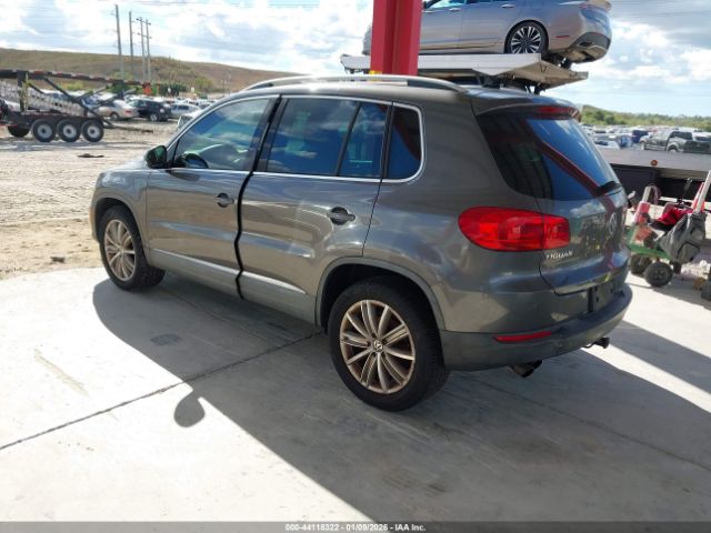 Volkswagen Tiguan Se Image 5