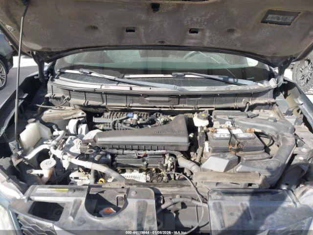 Nissan Rogue S Image 7