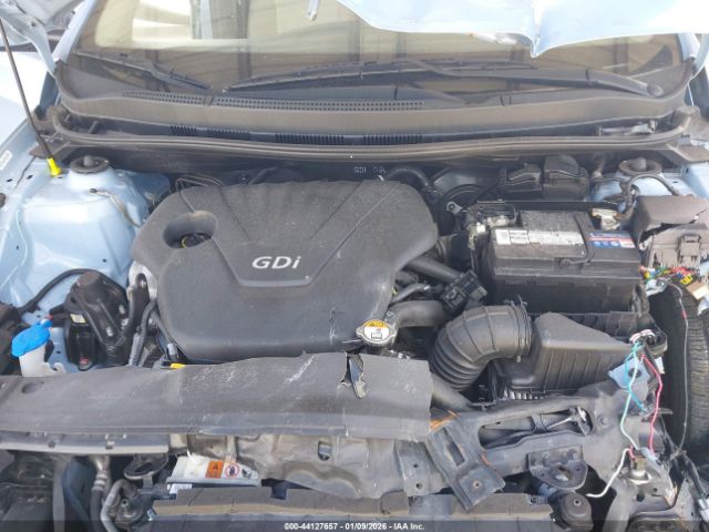 Hyundai ACCENT Image 11