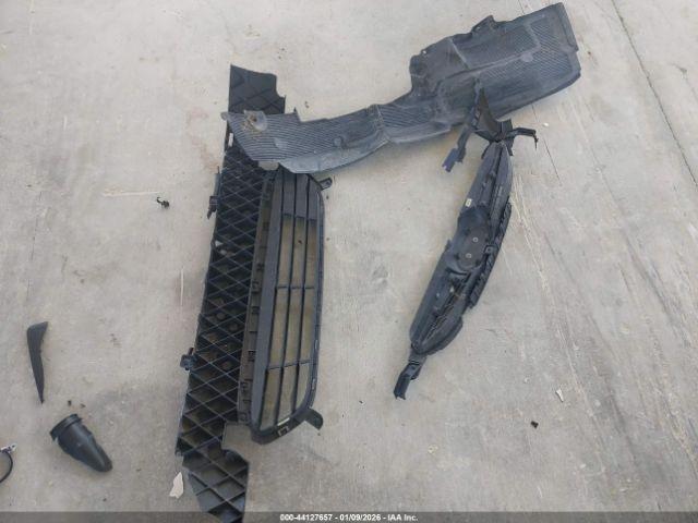 Hyundai ACCENT Image 2