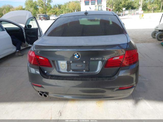 BMW 5 Series Image 13