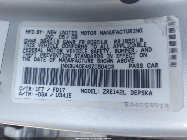 Toyota Corolla S Image 8