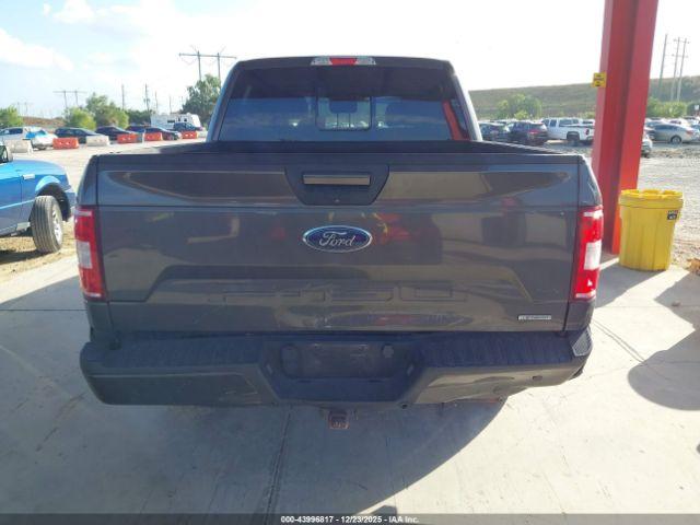 Ford F-150 Xlt Image 12