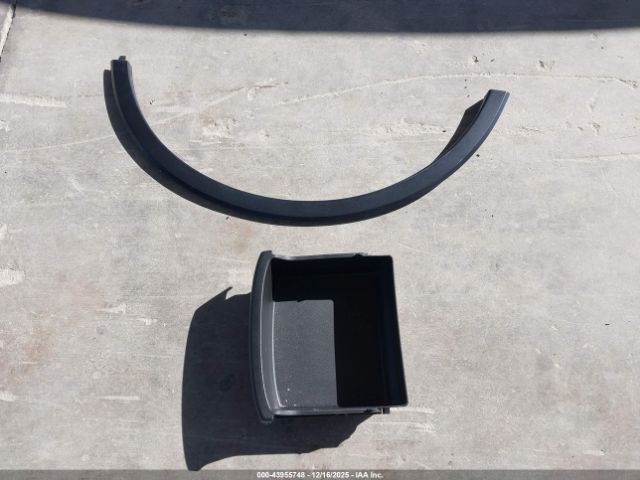 Buick Encore Preferred Image 8