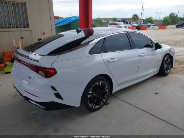 Kia K5 Gt-line Image 2