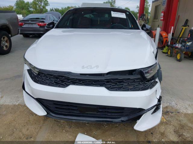 Kia K5 Gt-line Image 12