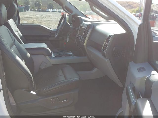 Ford F-150 Xlt Image 13