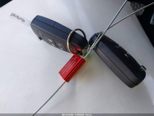 Buick Cascada Sport Touring Image 12